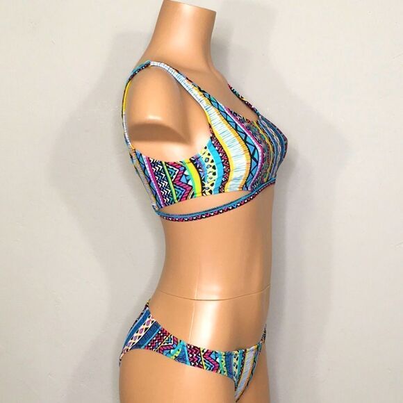 New. Volcom Aztec bikini set. S/M - Picture 3 of 10